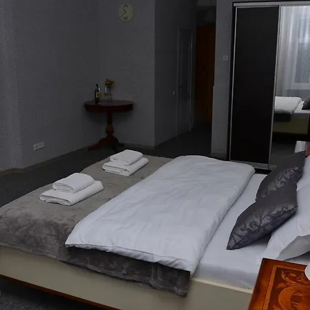 Hostel Free People *